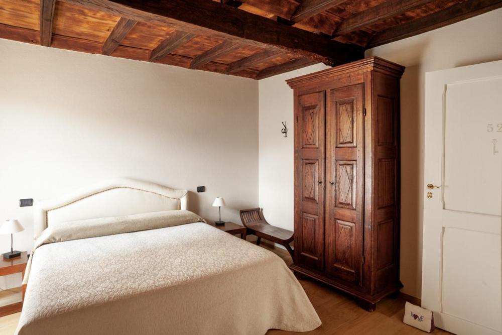 B&B Fior Di Farine La Morra Exterior photo